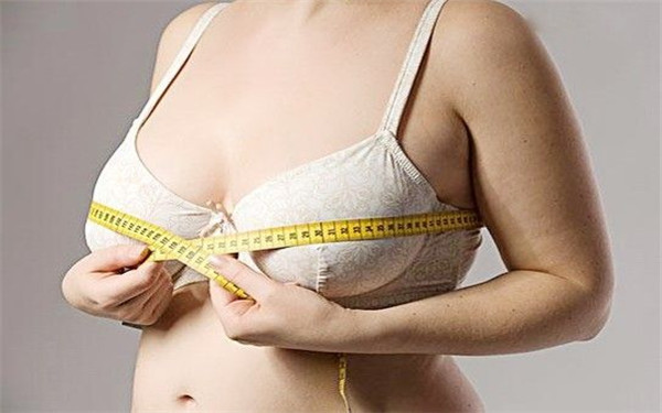 西京医院易成刚怎么样(西京易成刚隆胸怎么样)