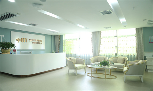 兰州鼻部膨体假体取出整容医院排名前四权威点评,兰州华夏医院整形美容中心招牌效果案例公开