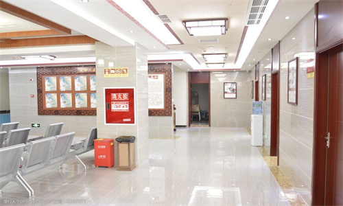 厦门膨体假体隆鼻整形医院排名前八紧抓实力,厦门碧莲盛植发实力及口碑一览